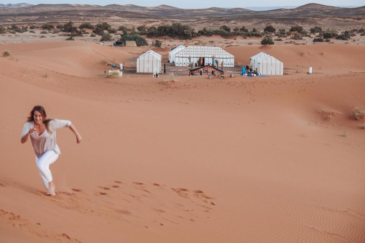 Camel Luxury Camp Bed & Breakfast Merzouga Exterior photo