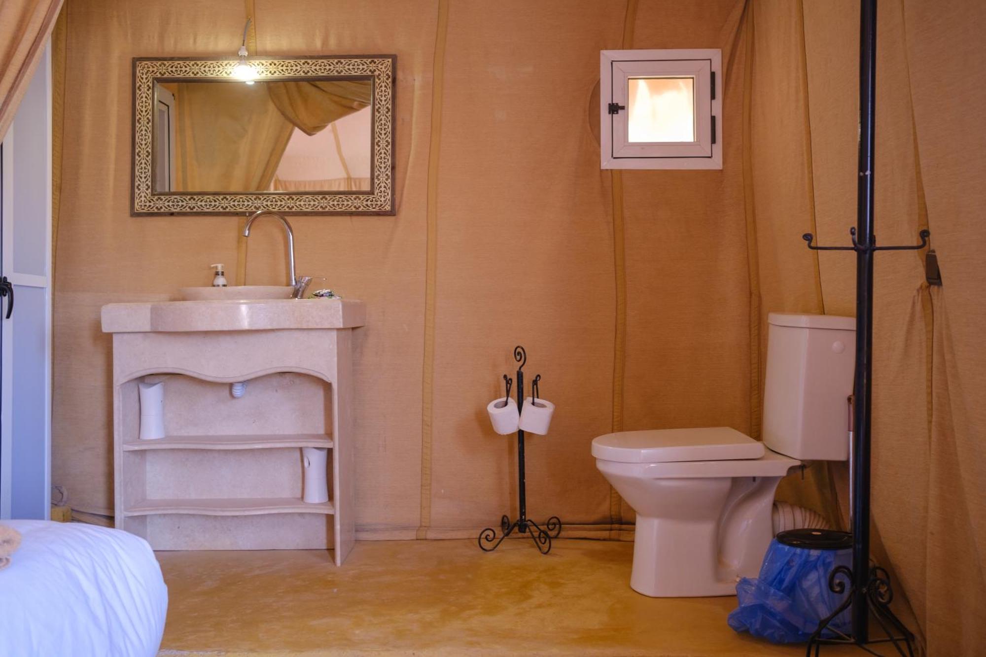 Camel Luxury Camp Bed & Breakfast Merzouga Exterior photo